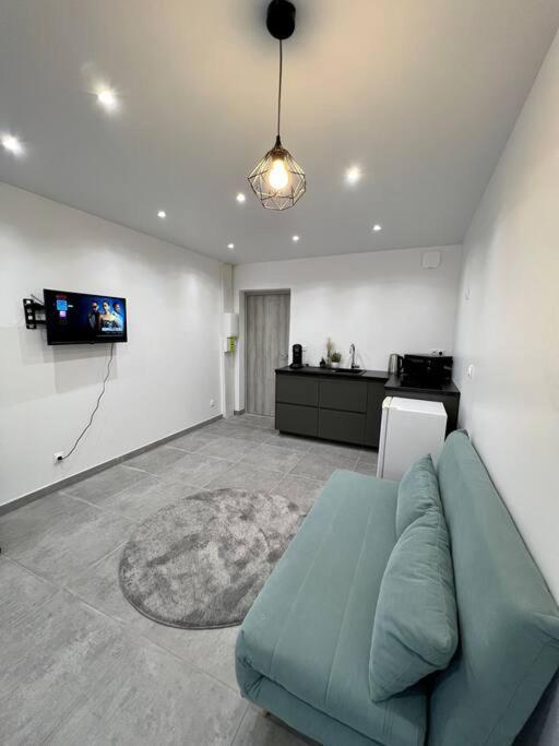 Appartement Elegant Proche Rer/ Cdg / Parc Des Expos Sevran Eksteriør bilde